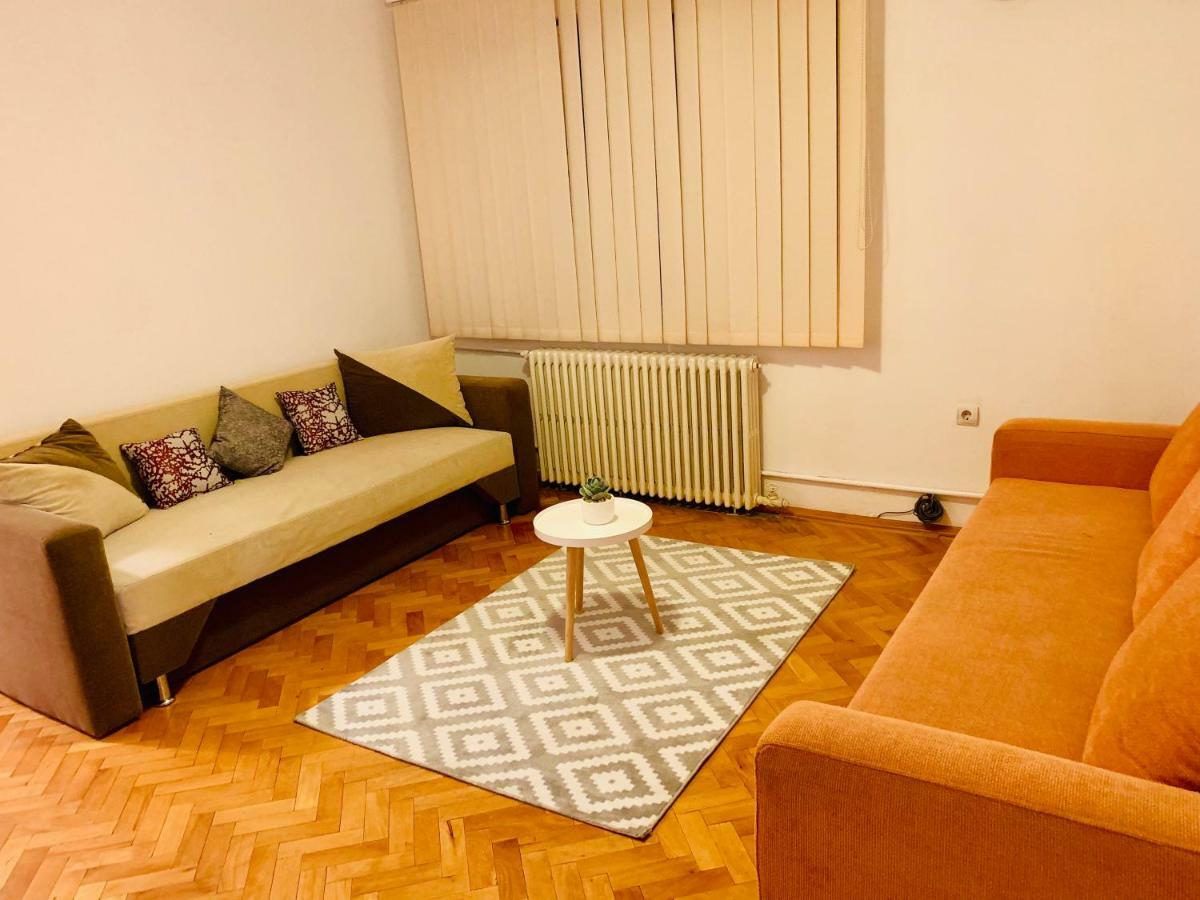 Ultracentral Apartment With All You Need: Wifi, Tv, Ac, Washer, Coffe 티미쇼아라 외부 사진