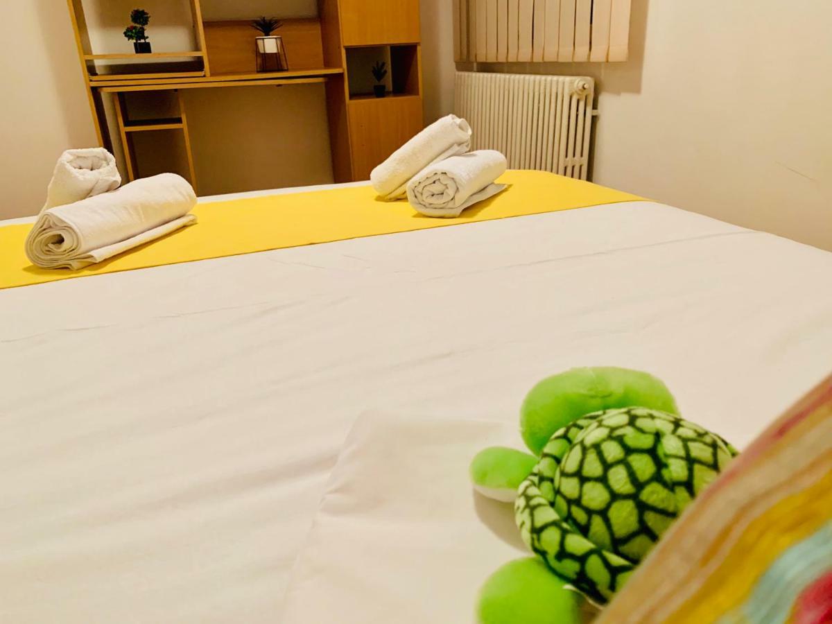 Ultracentral Apartment With All You Need: Wifi, Tv, Ac, Washer, Coffe 티미쇼아라 외부 사진